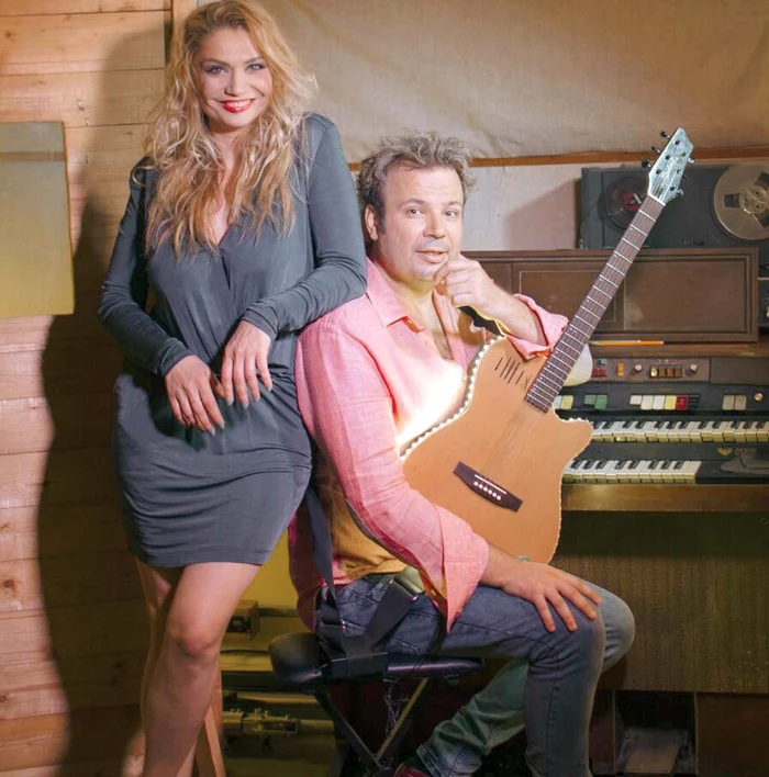 Miercuri seara, Dan Helciug şi Cristina Cioran au cântat împreună pe scenă, în Centrul Vechi