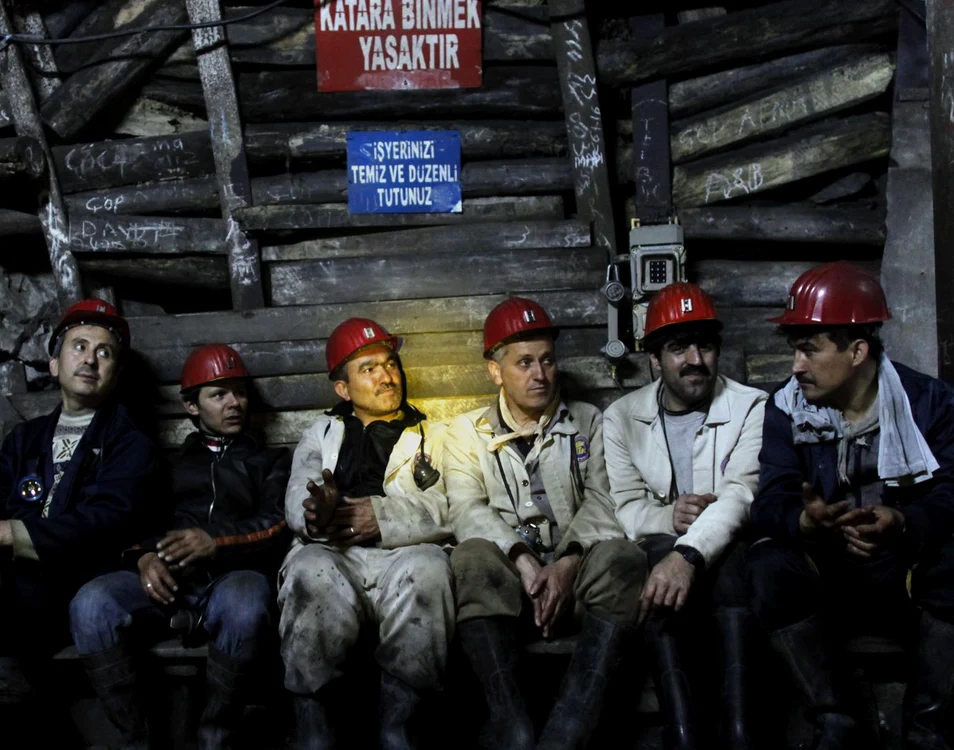 
    Minele din subteranul provinciei Zonguldak sunt cea mai importantă sursă de cărbune a Turciei  