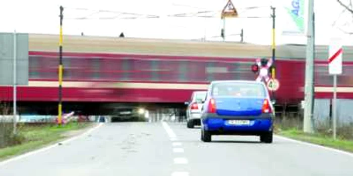 Drumul către centură este străbătut de o cale ferată unde va creşte riscul de accidente