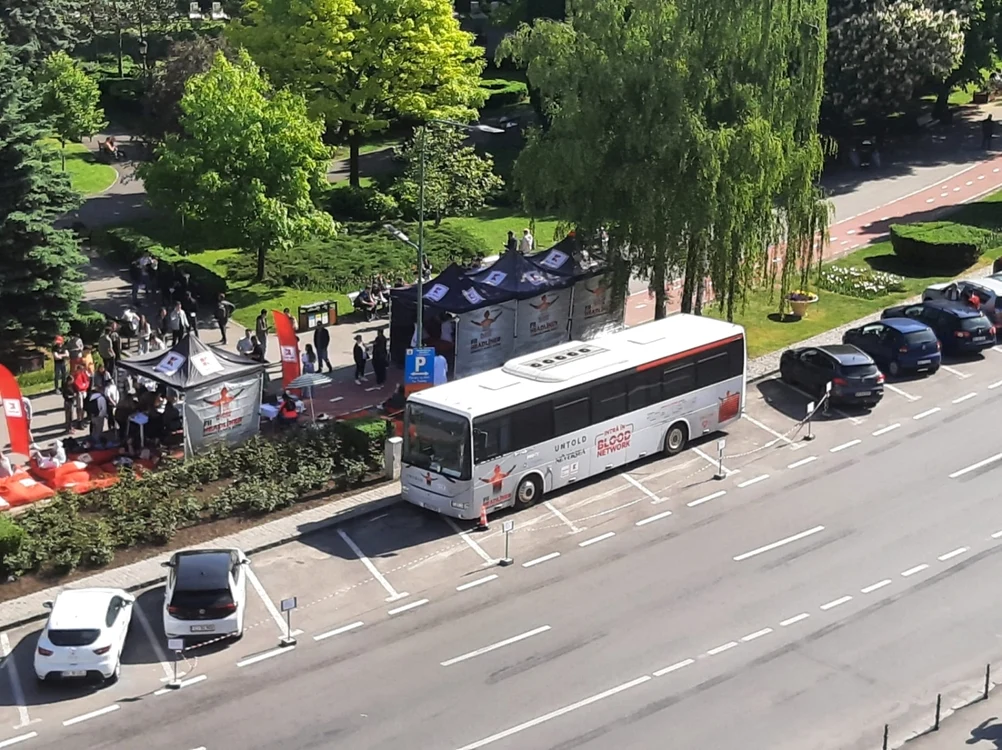 Parcările publice din Braşov vor fi gratuite pe timpul nopţii şi duminica