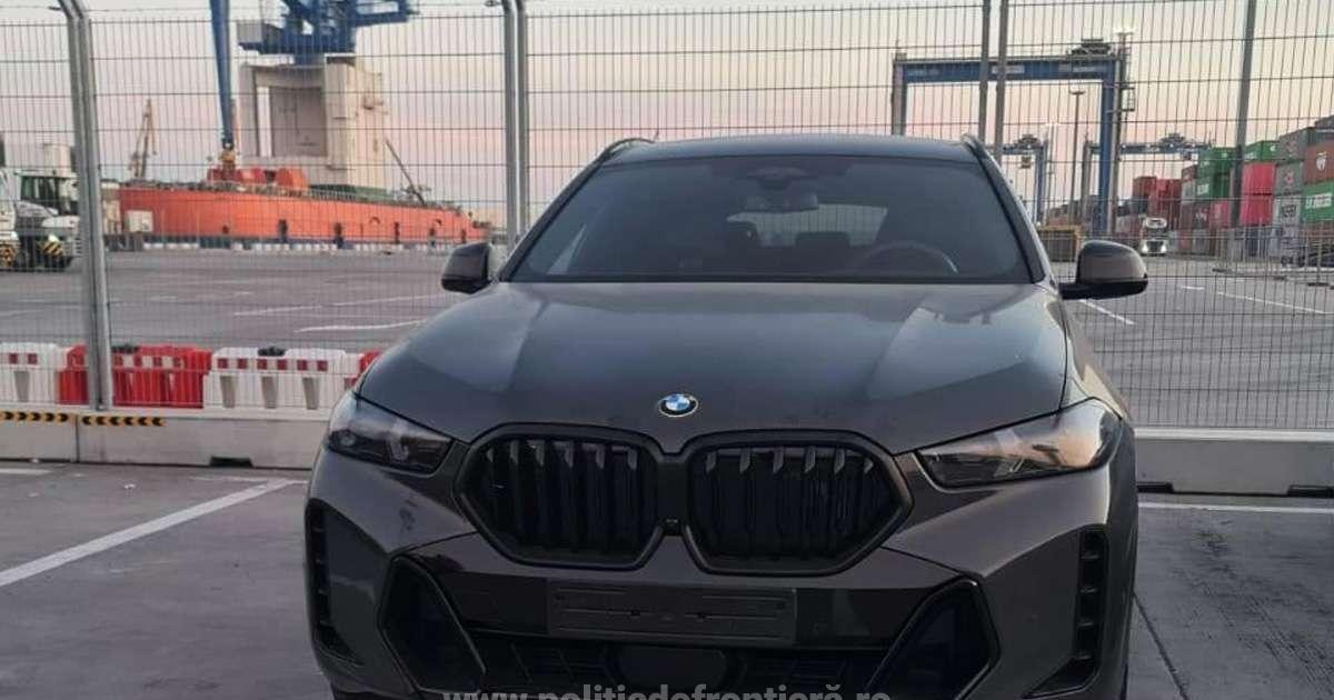 Mașini de lux furate din Suedia, descoperite în România înainte de plecare. Mașini de lux furate din Suedia, descoperite în România înainte de plecare.