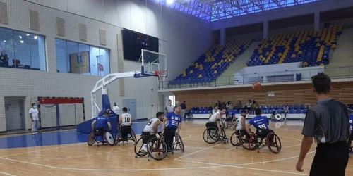 Turneu de handbal şi baschet în fotoliu rulant la Braşov FOTO Ioan Buciumar