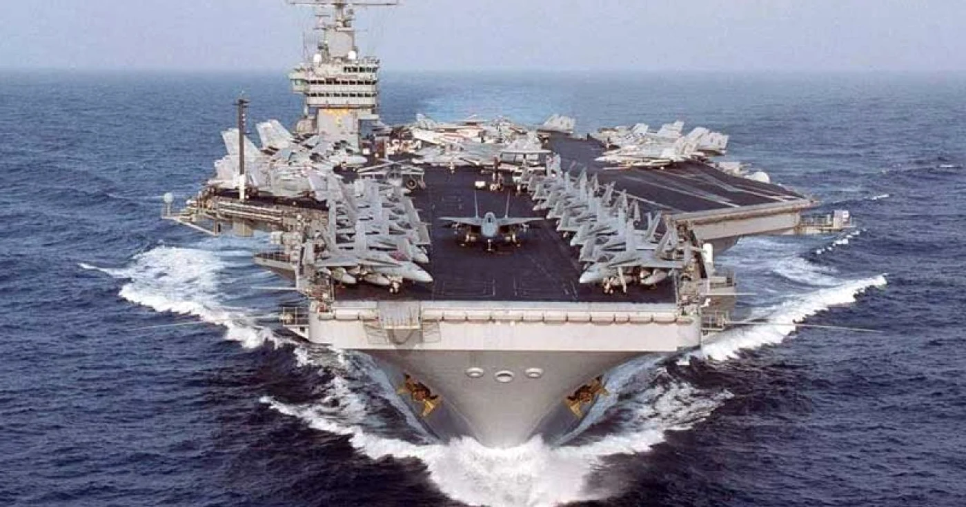 Portavionul american USS George H. W Bush