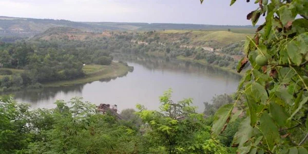 Râul prut are o lungime de 953 de kilometri FOTO