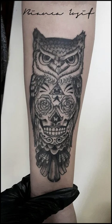 bianca iosif tatuator foto facebook/BiancaIosifTattoo