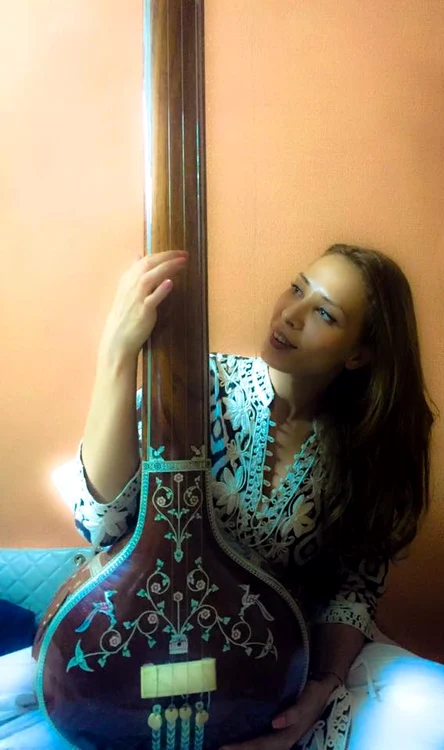 Iulia Vantur India jpeg