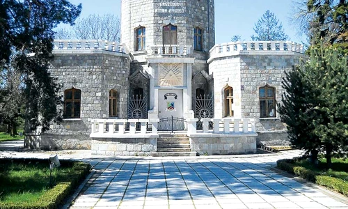 1 68385 original jpg jpeg