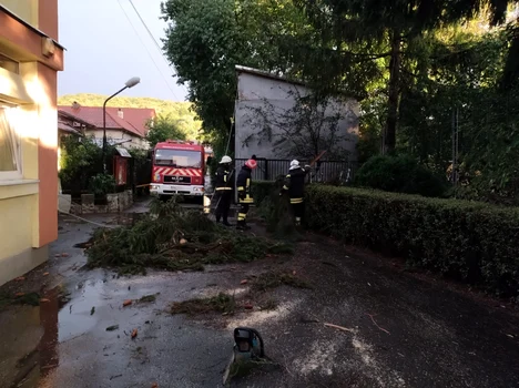 Județul Bistrița-Năsăud s-a aflat sub cod portocaliu de vreme rea Foto: ISU Bistrița