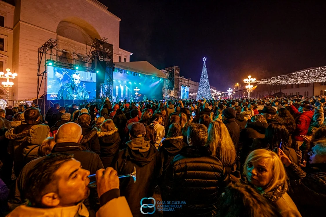 Revelionul din Piața Victoriei FOTO Casa de Cultură a Timișoarei