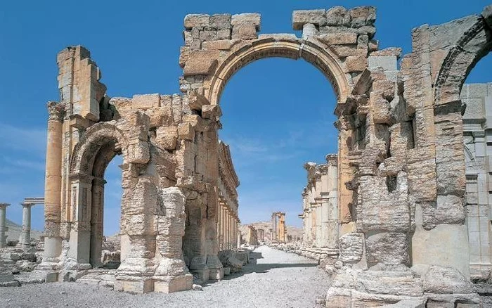 palmyra arch syria large transqvzuuqpflyliwib6ntmjwfsvwez ven7c6bhu2jjnt8 large trans2oueflmhzzhjcyuvn gr bvmxc2g6irfbtwdjolshwg jpg jpeg