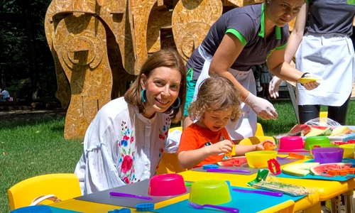 Eli Roman Andrei Karins Kids (1) jpeg