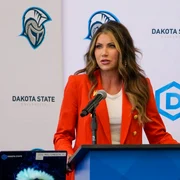 Kristi Noem guvernator Dakota de sud foto Kristi Noem jpg