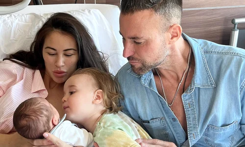 Philipp Plein si Lucia Bartoli inca un copil   Instagram (4) jpg