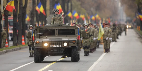 Parada militara dinin Bucuresti cu ocazia Zilei Nationale a Romaniei 1 decembrie 2023 FOTO Inquam Photos George Calin (2) jpg