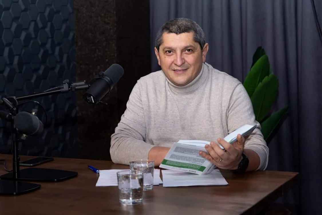 Doru Şupeală susţine că statisticile cercetătorului american Cal Newport arată că într-o zi muncim efecit o oră şi 15 minute. FOTO: Arhivă personală