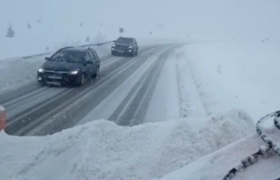 Avertizare de călătorie pentru Bulgaria: coduri portocaliu și galben de vreme severă