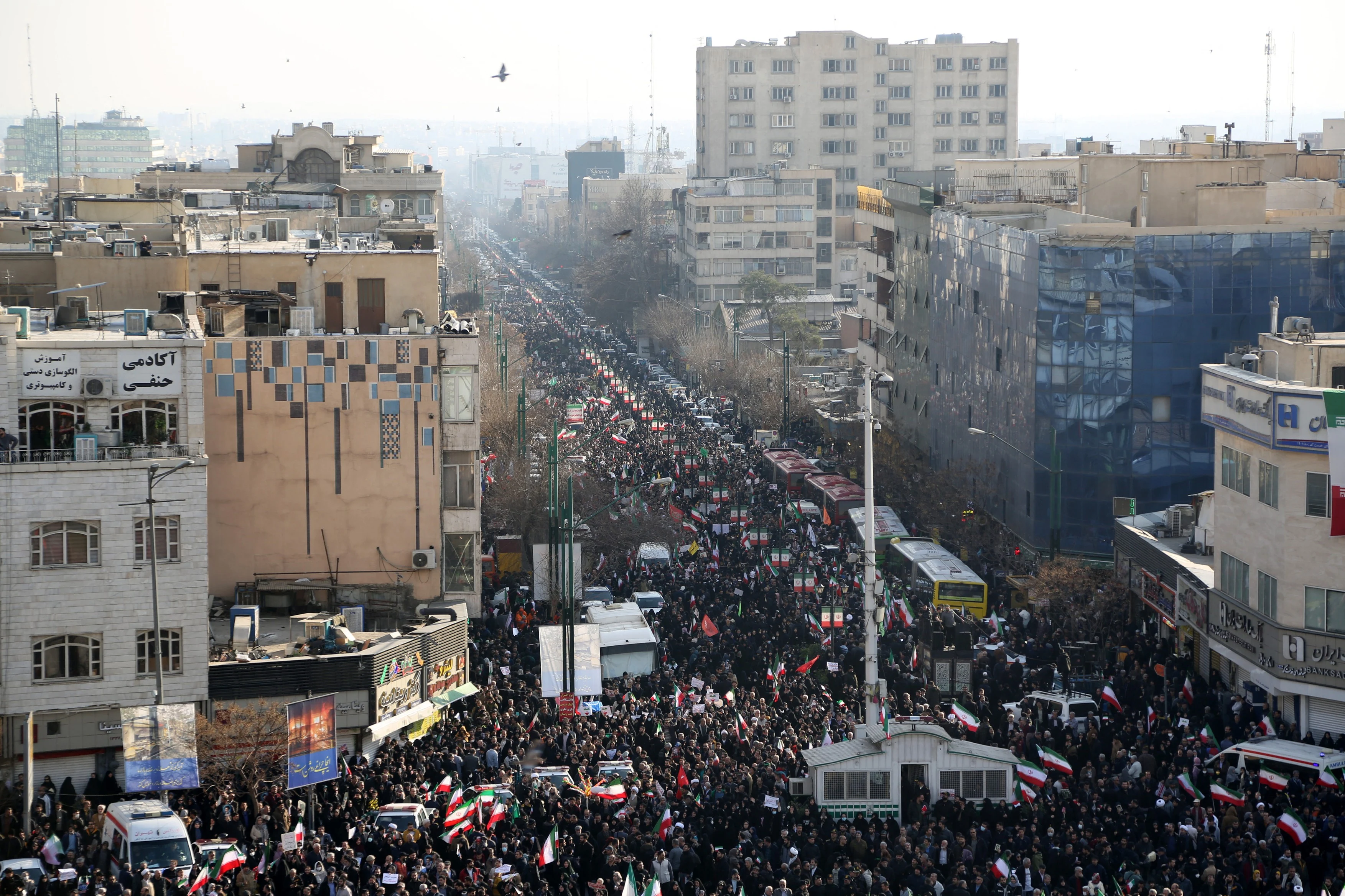 Cum ar putea arăta o intervenție a SUA în Iran