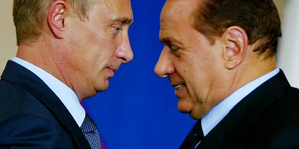 Putin și Berlusconi în 2003 foto EPA EFE jpg