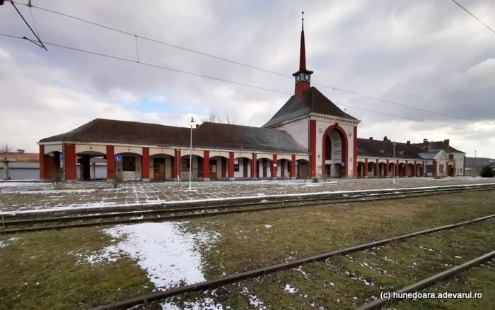 calea ferata hunedoara simeria foto daniel guta adevarul