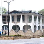 cazinoul de mangalia se vinde webp