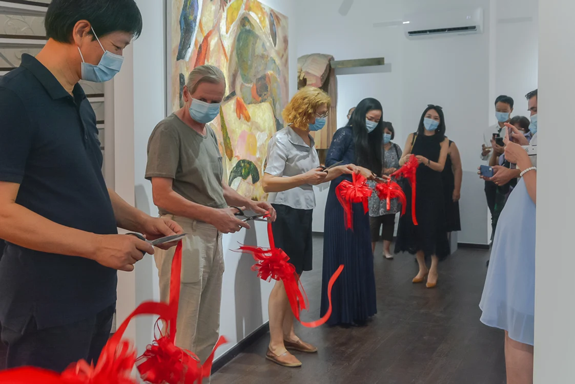 Deschiderea oficială a Leilei Gallery (august 2020). Sursa: Arhiva personală a artistei