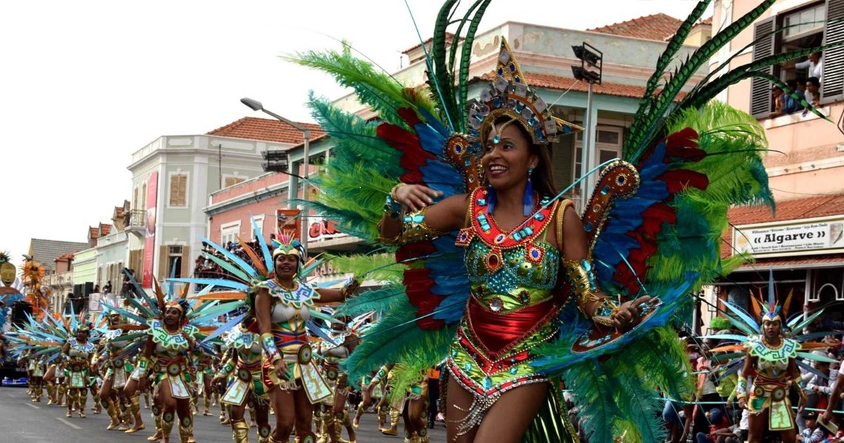 Capul Verde: paradisul exotic ascuns al turismului sexual — băieții Western Union și secretele nevăzute