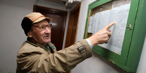 Constănţenii, cu subvenţie sau fără, plătesc cu greu facturile uriaşe la întreţinere