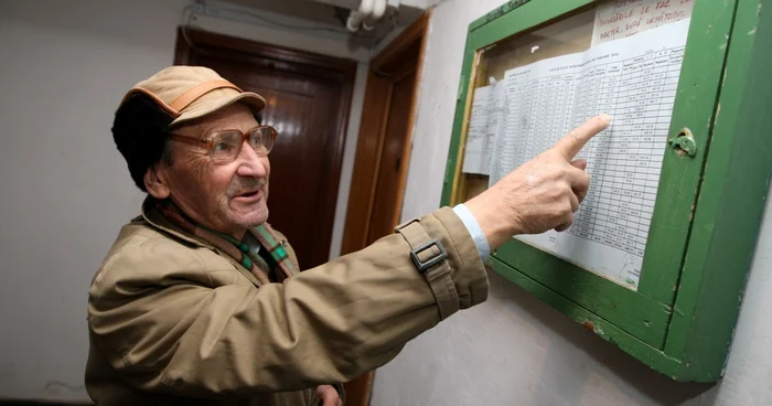 Subvenţia va fi acordată şi ploieştenilor care locuiesc la casă sau se încălzesc cu alte surse de energie. FOTO Adevărul