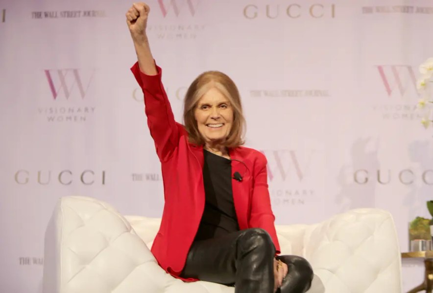 A murit Gloria Steinem, una dintre cele mai cunoscute feministe din lume. A lucrat sub acoperire la Playboy pentru a dezvălui cum erau tratate femeile