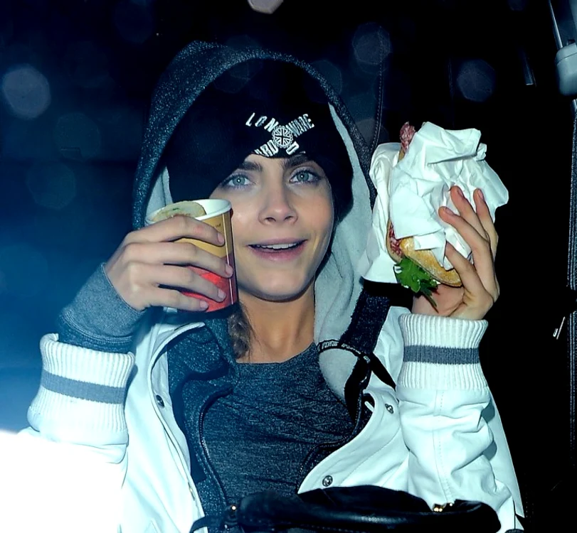 Cara nu spune ”nu” fast food-ului