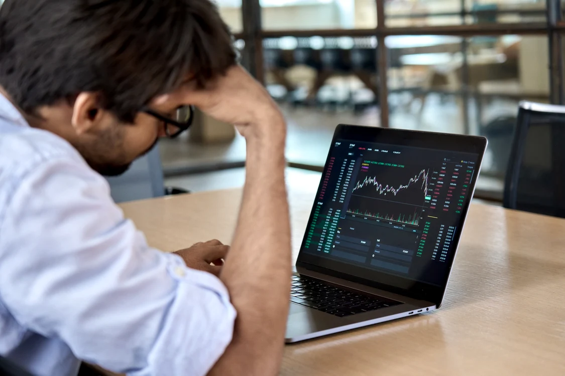 Unii nativi pierd bani, alții investesc profitabil. FOTO Shutterstock