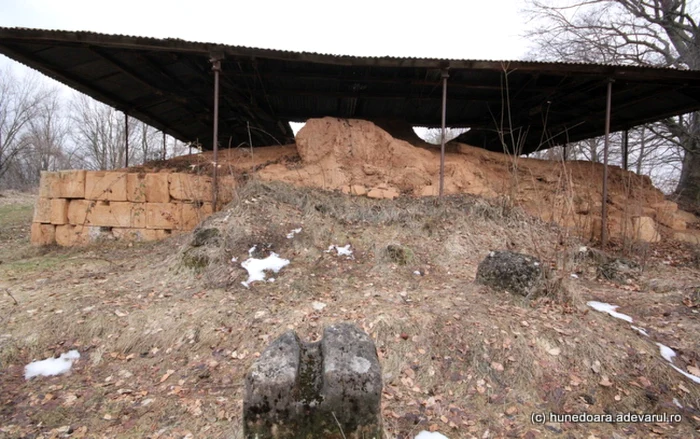 cetatea dacica de la costesti foto daniel guta adevarul