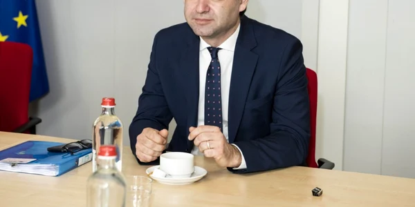 Nicu popescu