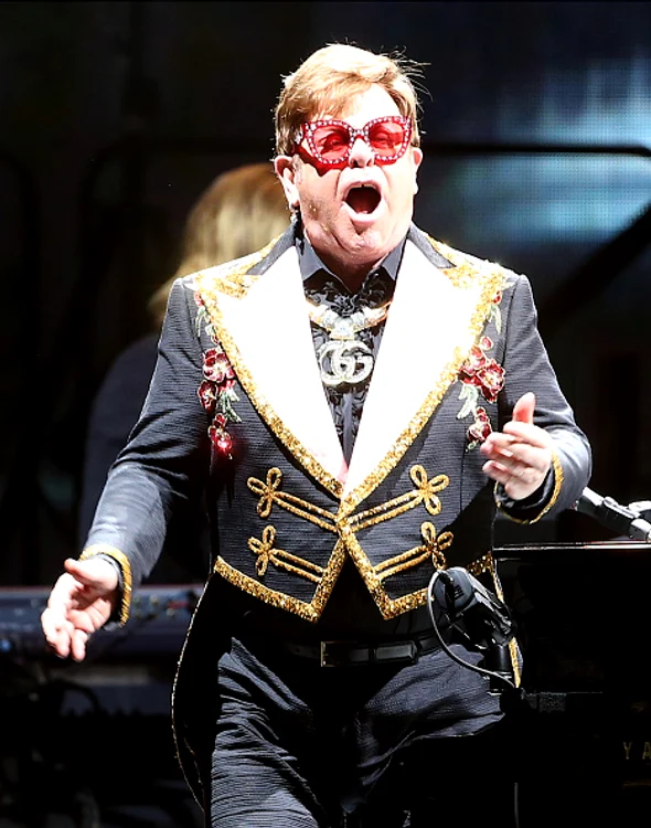Elton John a avut un moment de furie pe scenă, în timpul concertului său de adio