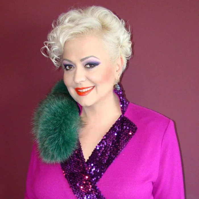 Monica Anghel l-a vizitat pe Gabriel Cotabiţă la spital