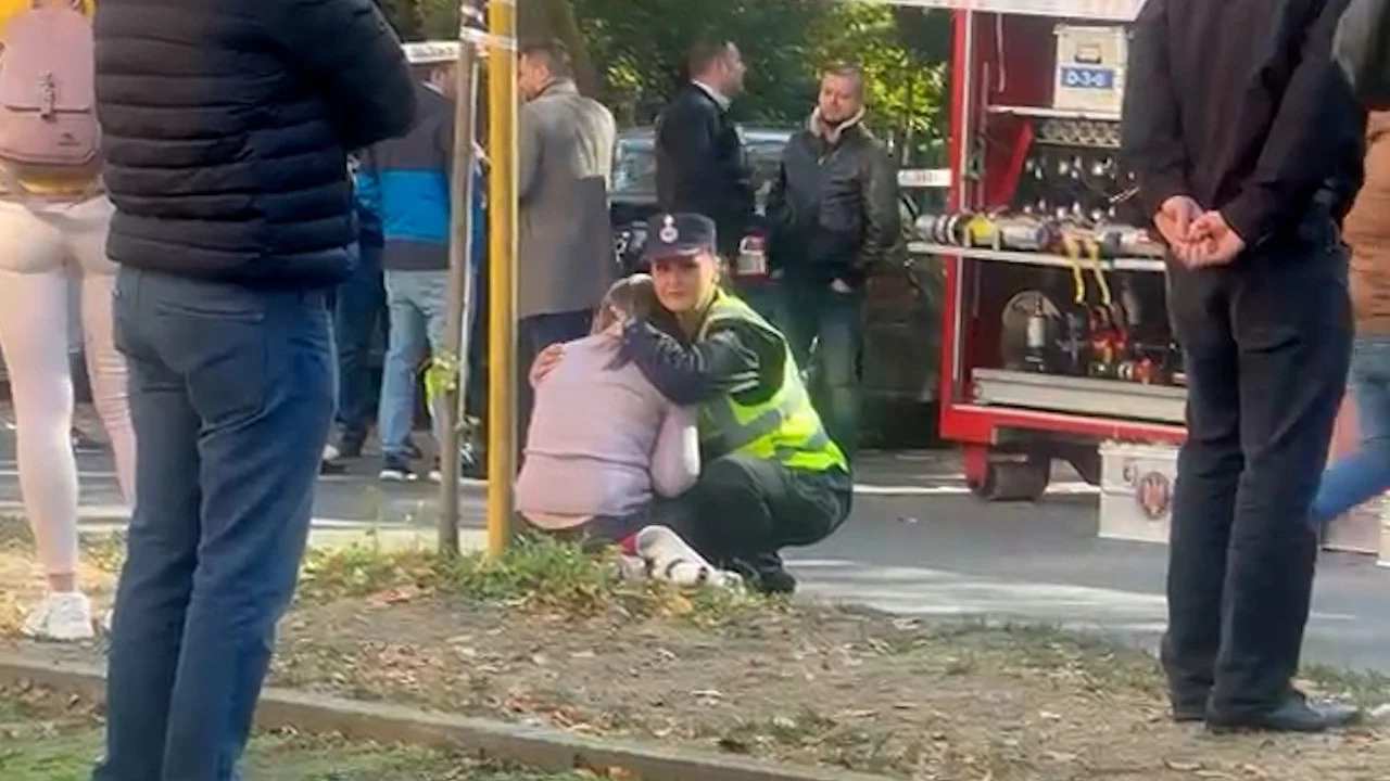 Strigătul de durere al mamei care și-a pierdut fiica însărcinată în explozia din Rahova: „Puteau să spună: «băi, prostilor, plecați de-acasă»”