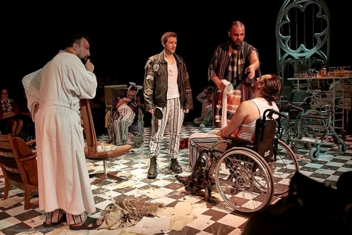 876 17 rosencrantz foto 1 teatrul andrei muresanu jpg jpeg
