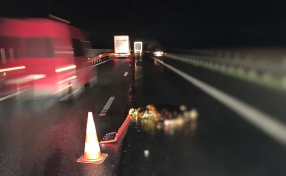 Trupul șoferului a fost găsit la distanță de mașină FOTO Poliția Română