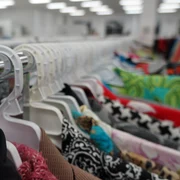 haine second hand   foto pixabay angelsover jpg