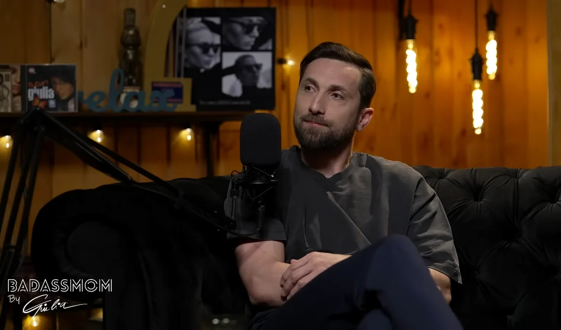Dani Oțil la podcastul lui Giulia Anghelescu Huidu. FOTO: captură de ecran