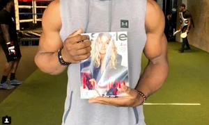 Leyon Azubuike are 29 de ani şi a boxat la categoria grea jpeg