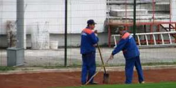 Botoşani: Pregătiri pe Stadionul Municipal 