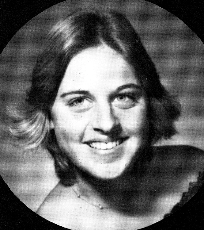 ellen 2 classmates atlanta high school 1976 jpg jpeg