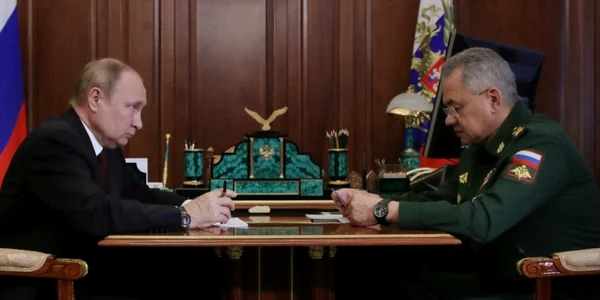 Vladimir Putin si Serghei Soigu FOTO AFP