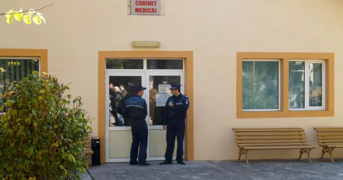 Mai toţi elevii s-au prezentat la cabinetul medical pentru a afla dacă au rubeolă