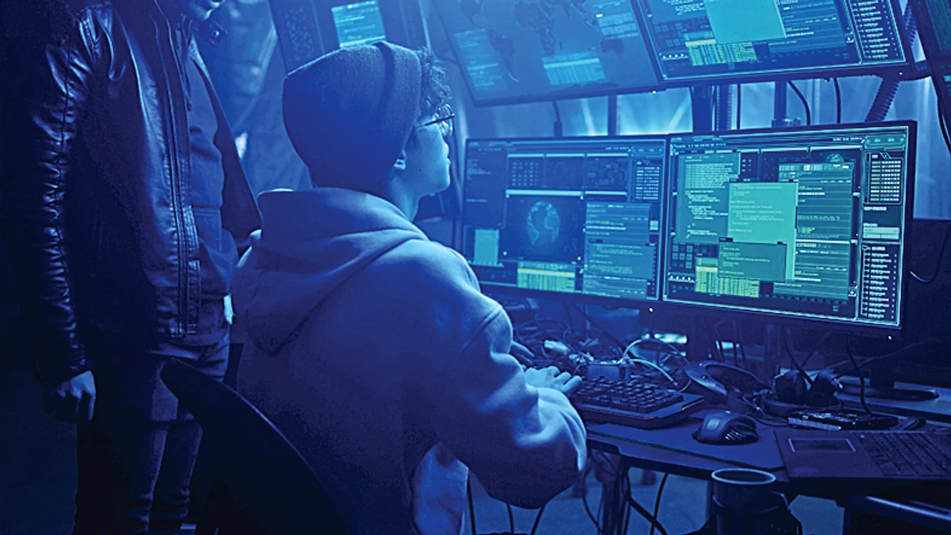 Hackerii ruși au atacat mai multe site-uri din România