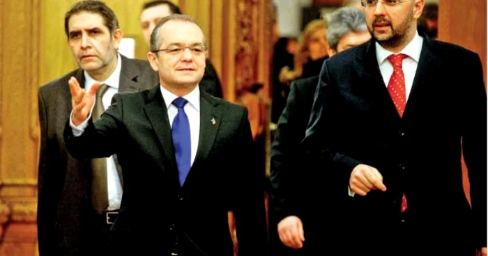 Liderii Coaliţiei se grăbesc să adopte o lege al cărei conţinut nu l-au stabilit
