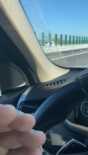 Un șofer în vârstă de 70 de ani, amendat usturător și lăsat fără permis după ce a circulat pe contrasens pe Drumul Expres Craiova-Pitești