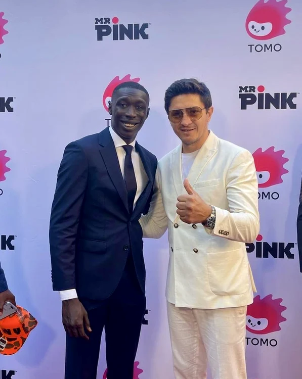 Ronald Gavril, la lansarea noii băuturi Mr. Pink (FOTO: Arhivă personală)