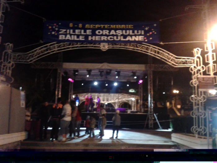 Vineri a fost ziua dedicată folclorului şi tradiţiilor FOTO  CRISTIAN FRANŢ